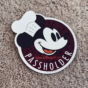 Disney Mickey Mouse Chef Passholder Magnet - Black and White